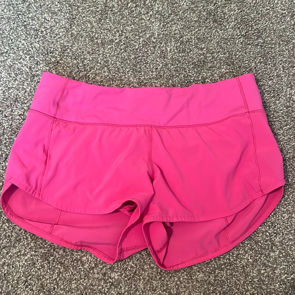 Lululemon speed up shorts sonic pink